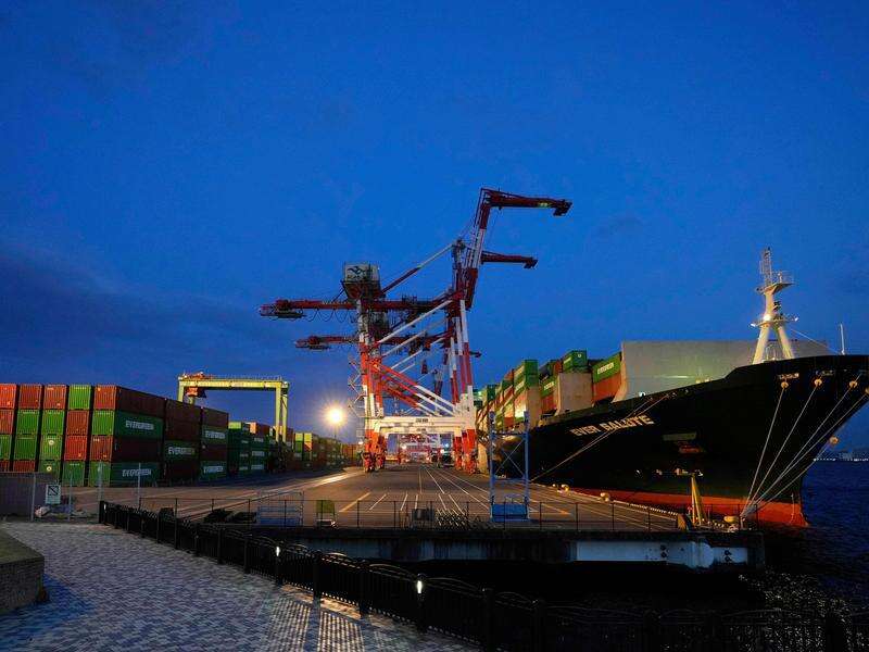 Japan's exports rise as shipments to the US bounce back