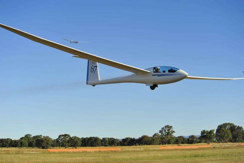 Gliders to descend on Benalla for VSA State Championships Benalla Ensign