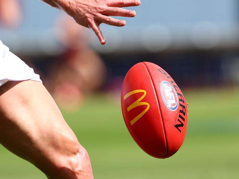 Geelong avoids sanction over player concussion deal