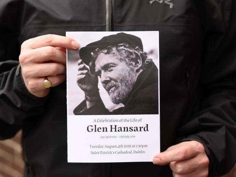 Bono leads mourners at Glen Hansard's funeral