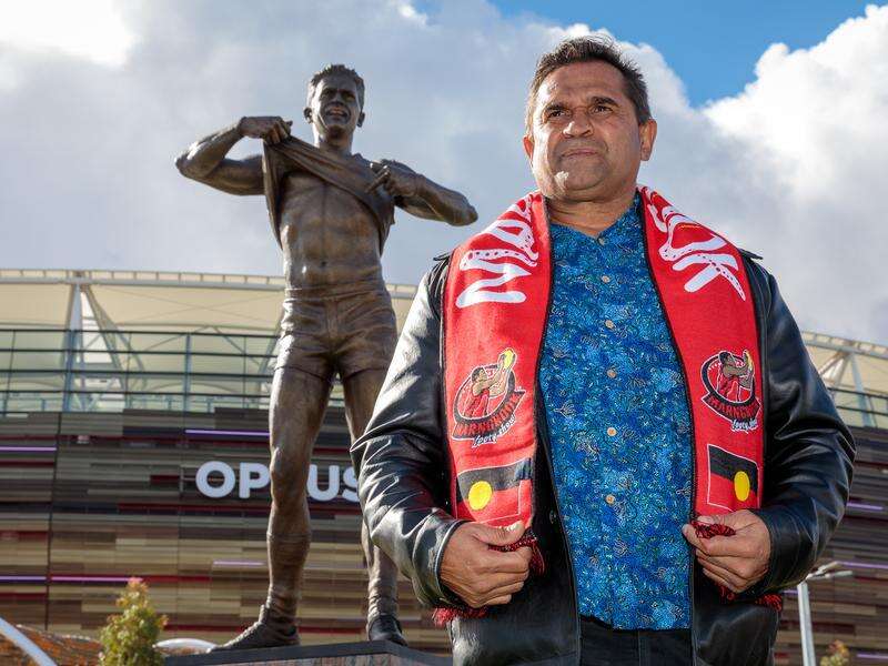 Nicky Winmar's statue to go after assault conviction