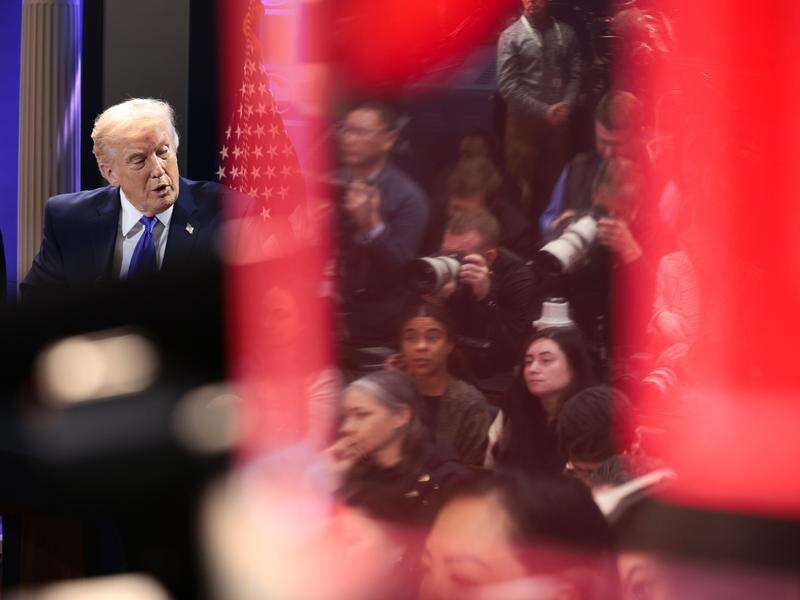 Trump orders temporary 10 per cent global tariff