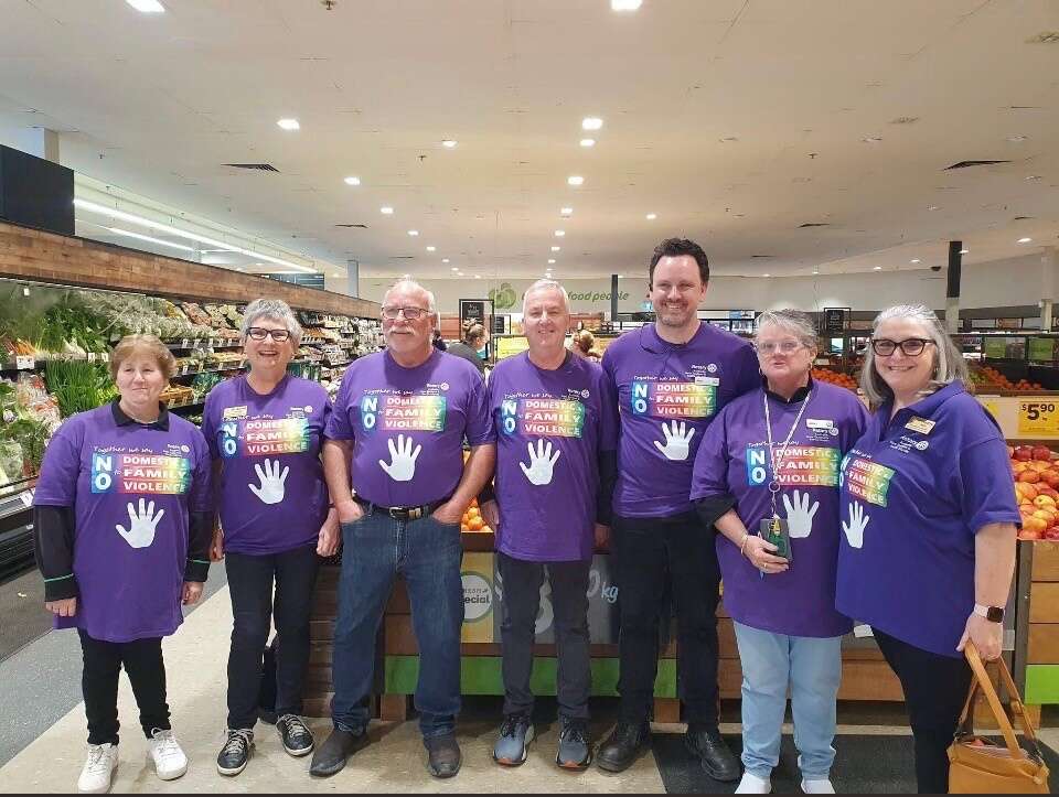 Seymour Rotarians continue to Say No to Domestic and Family Violence ...