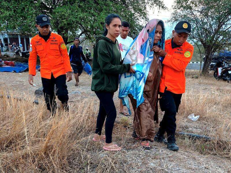 Thousands evacuated after Indonesia quake kills 53