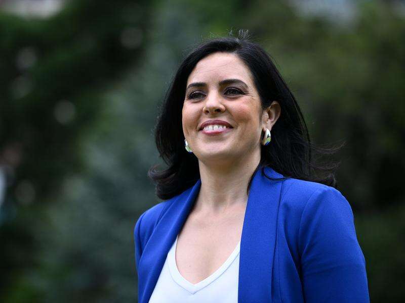 Dumped Liberal makes major move before election