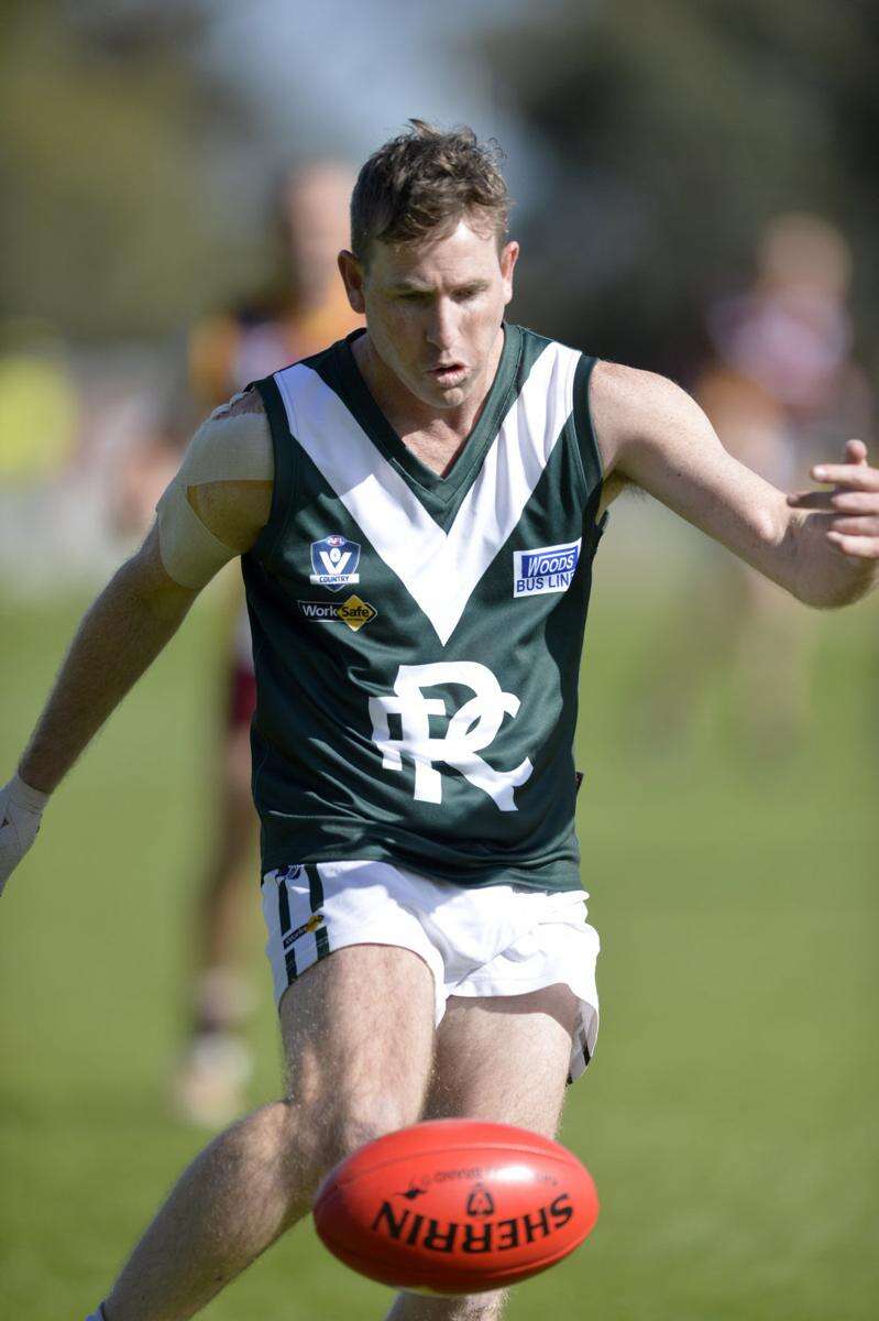 Rennie stars in rare air | Shepparton News