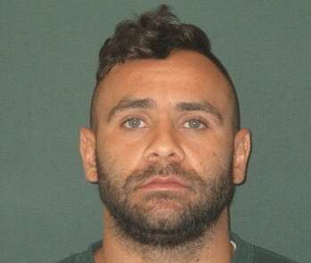 Police searching for man wanted on warrants | Shepparton News