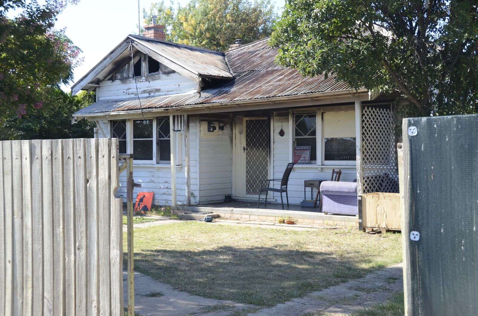 Fire destroys Sobraon St house | Shepparton News