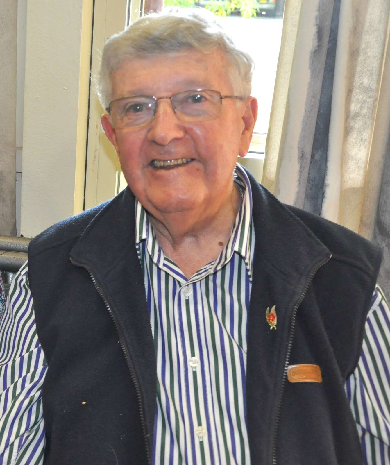 geoff-rewarded-for-his-contribution-cobram-courier