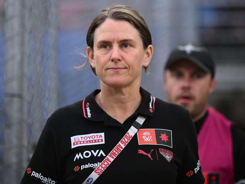 Essendon coach sacked after season bombs