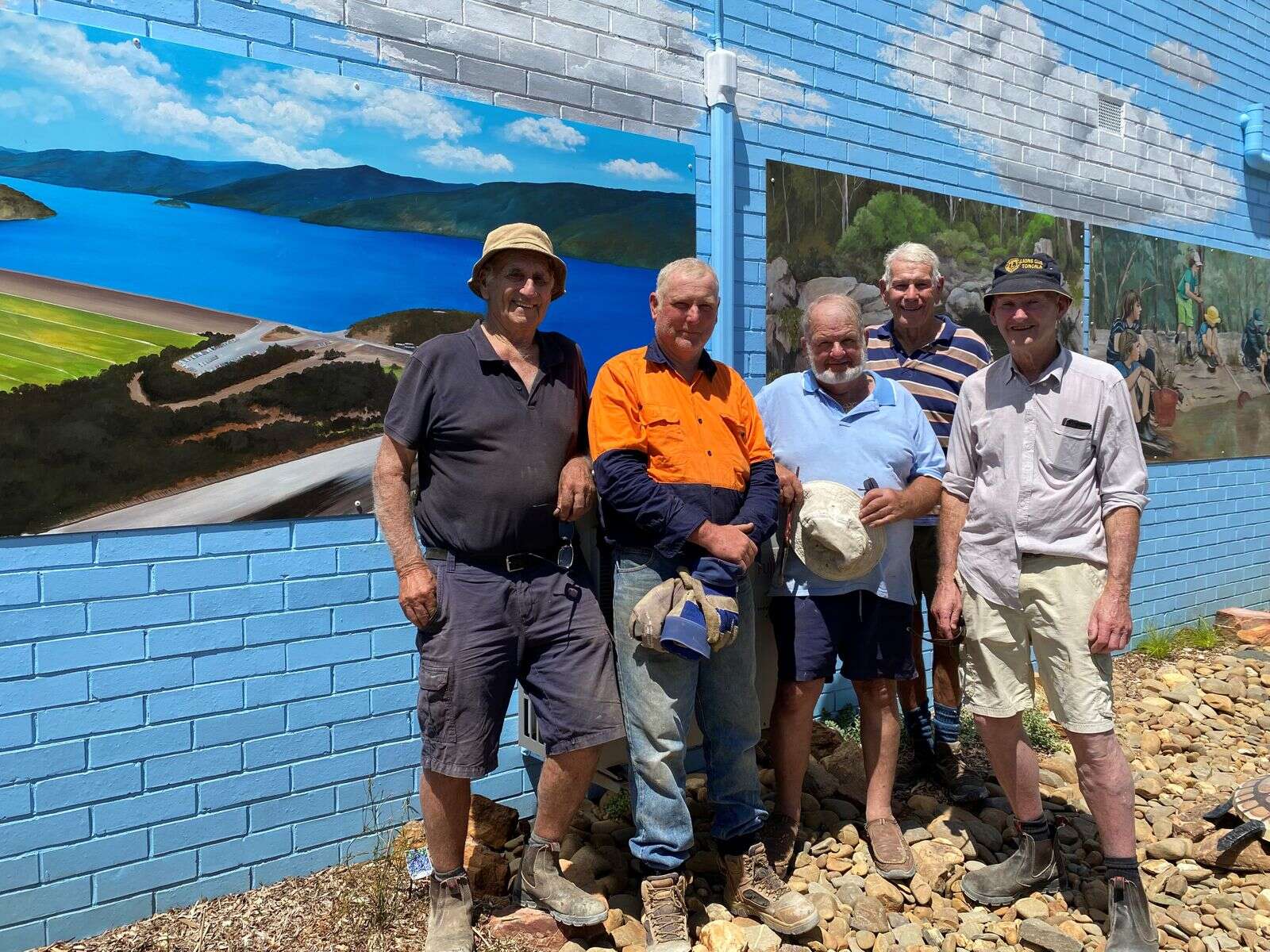 New Tongala art murals unveiled | Shepparton News