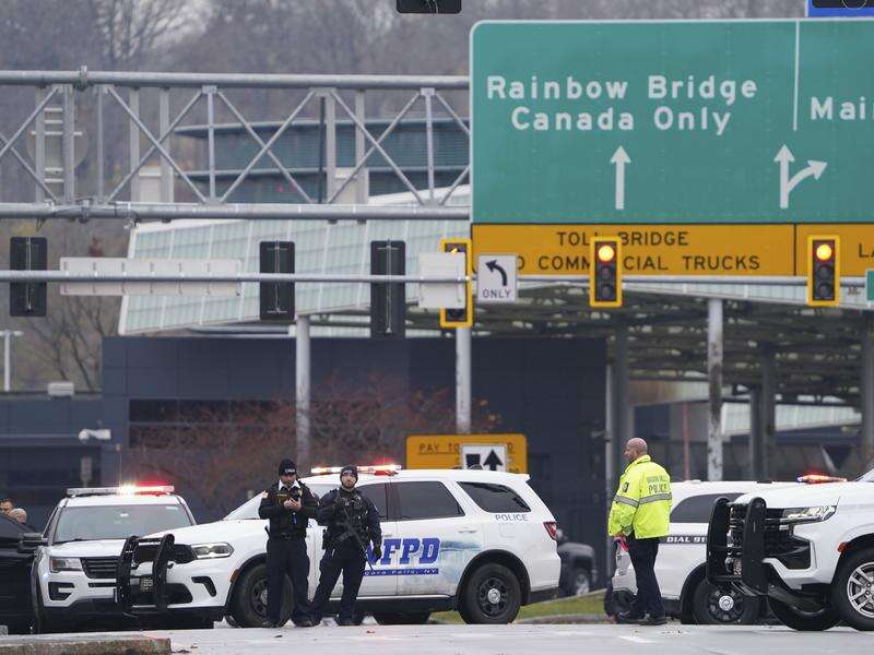 Victims in US-Canada border bridge crash identified