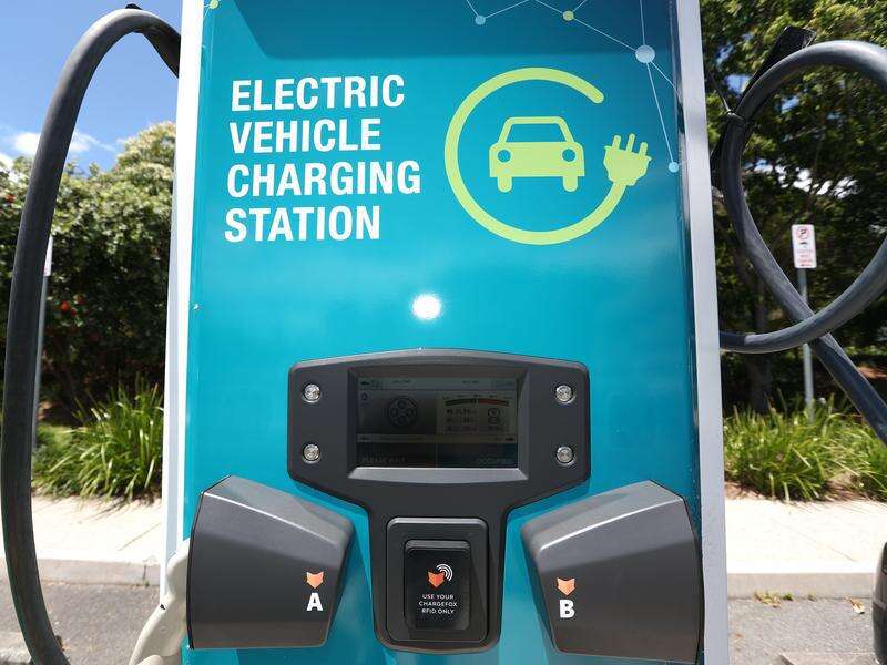 Electric car innovations win $70 million charging boost | Country News