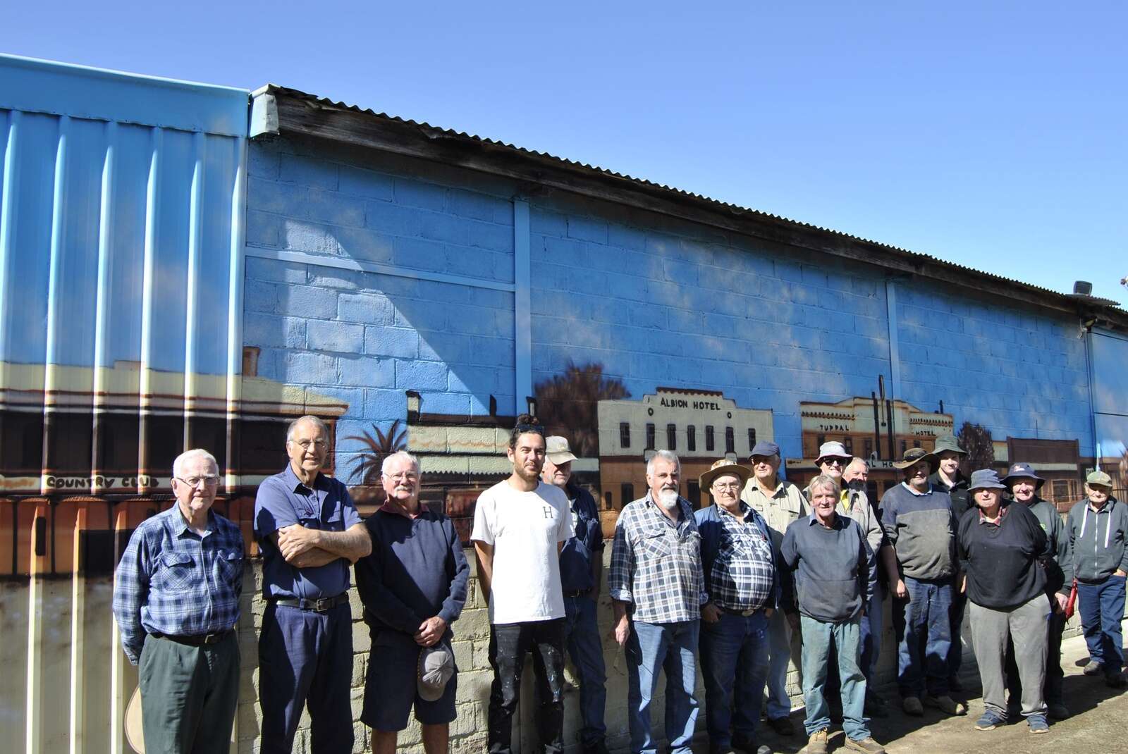 New mural to mark hall’s anniversary | Kyabram Free Press