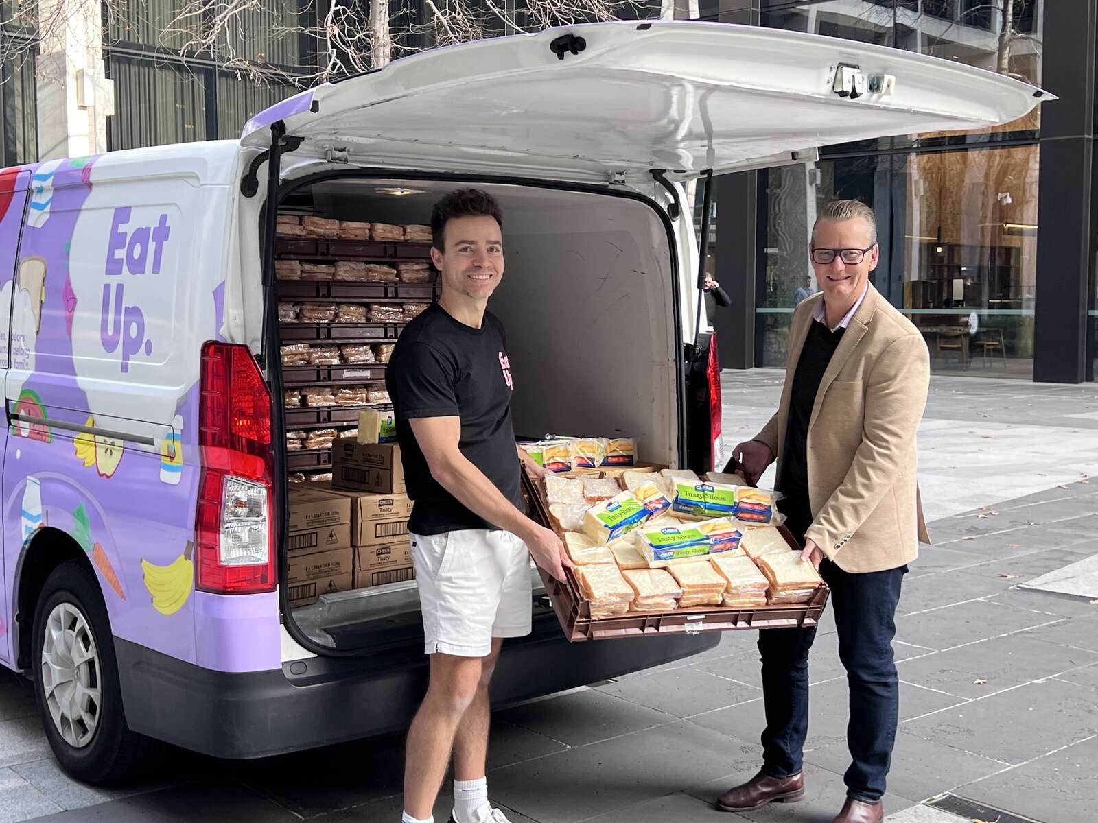 Big CHEER for free school lunch