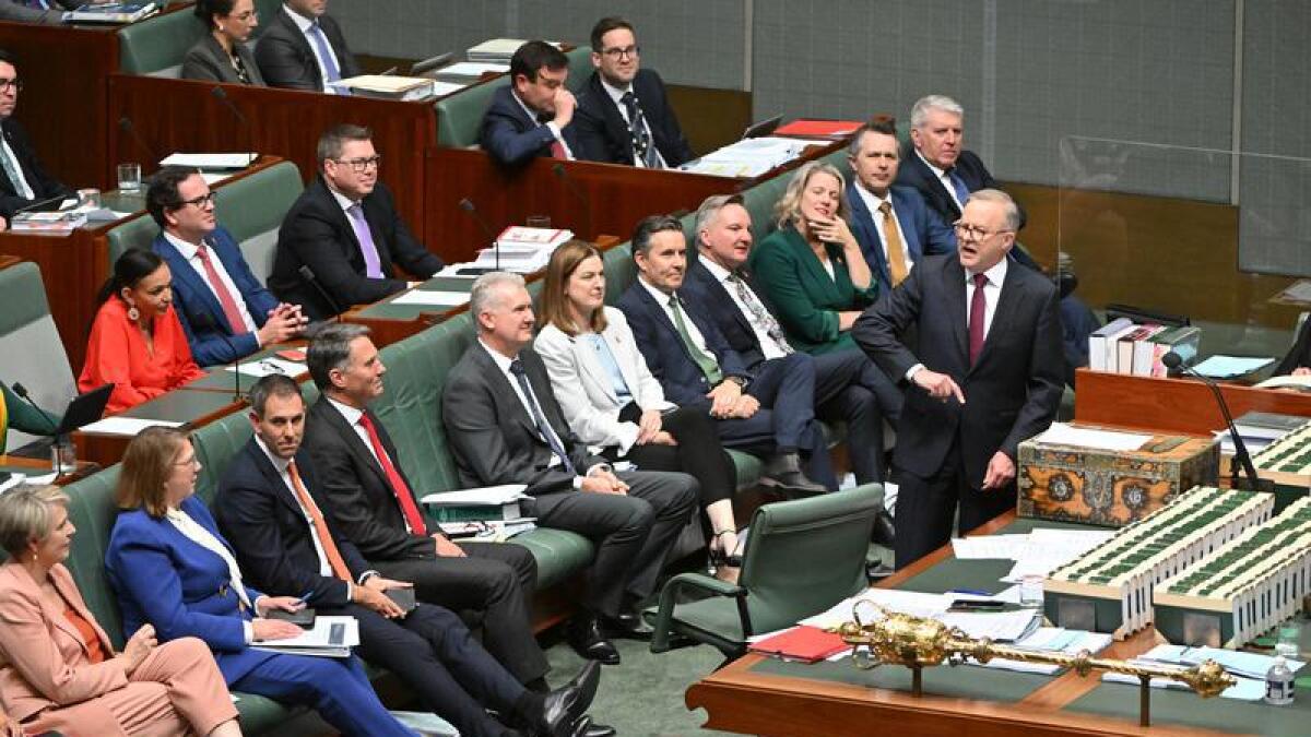 The Labor Party Cabinet sits in parliament