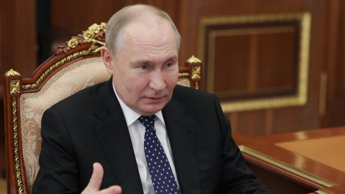 Putin extends defence ministry purge, employs niece