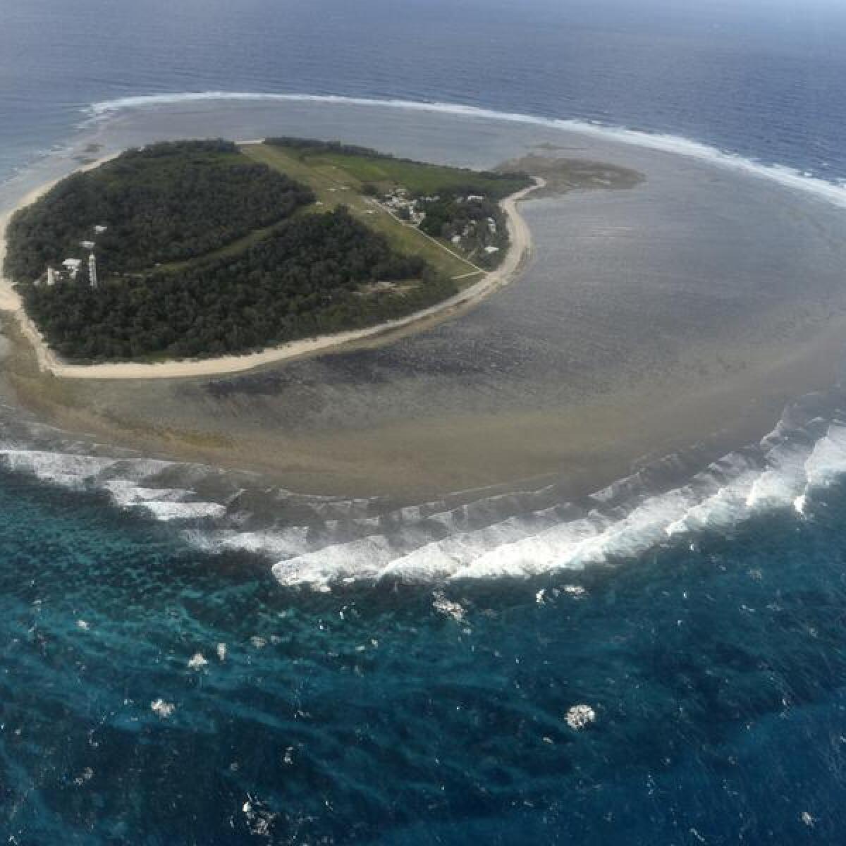 aerial view of Lady Elliott Island