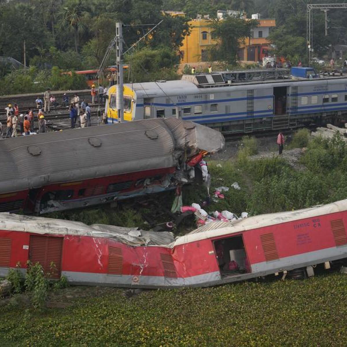 India train collision