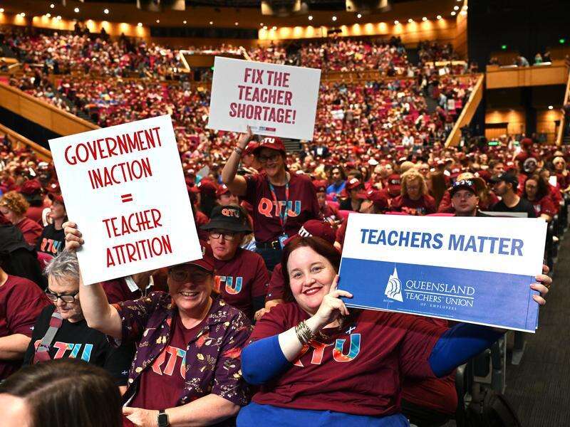 School teachers strike again as wage talks break down