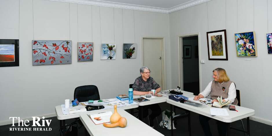 Art returns to renovated Alton Gallery