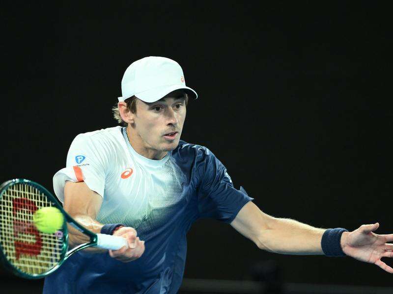 De Minaur powers into quarter-finals of Rotterdam Open