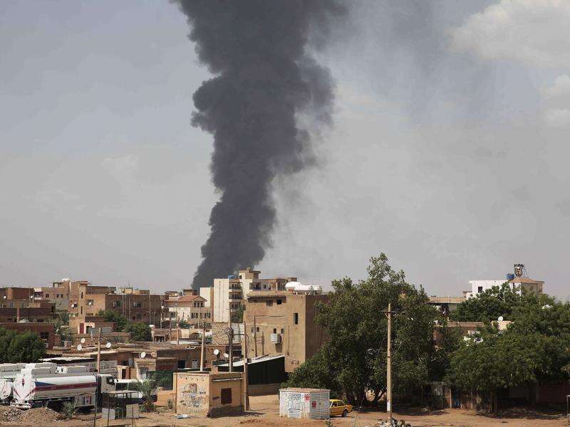 Fighting surges in Sudan as war enters 11th week
