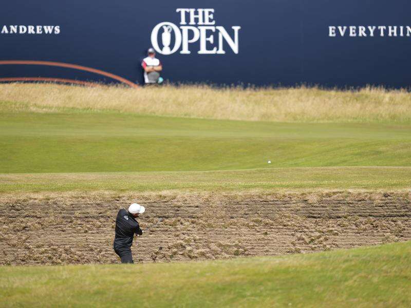 English player Penge suspended for gambling on golf