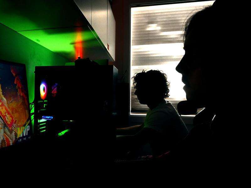 Tech giants agree to teen ban but give dark warning