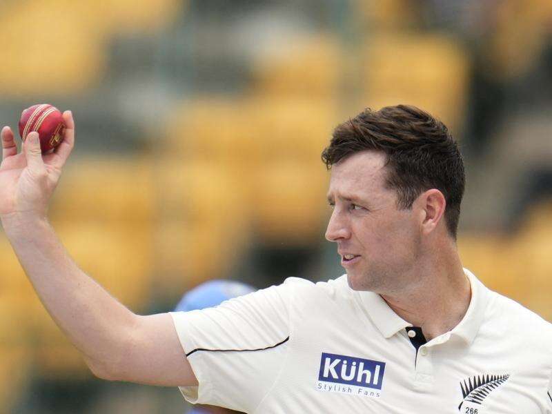 Henry grabs six wickets as New Zealand shatter Zimbabwe