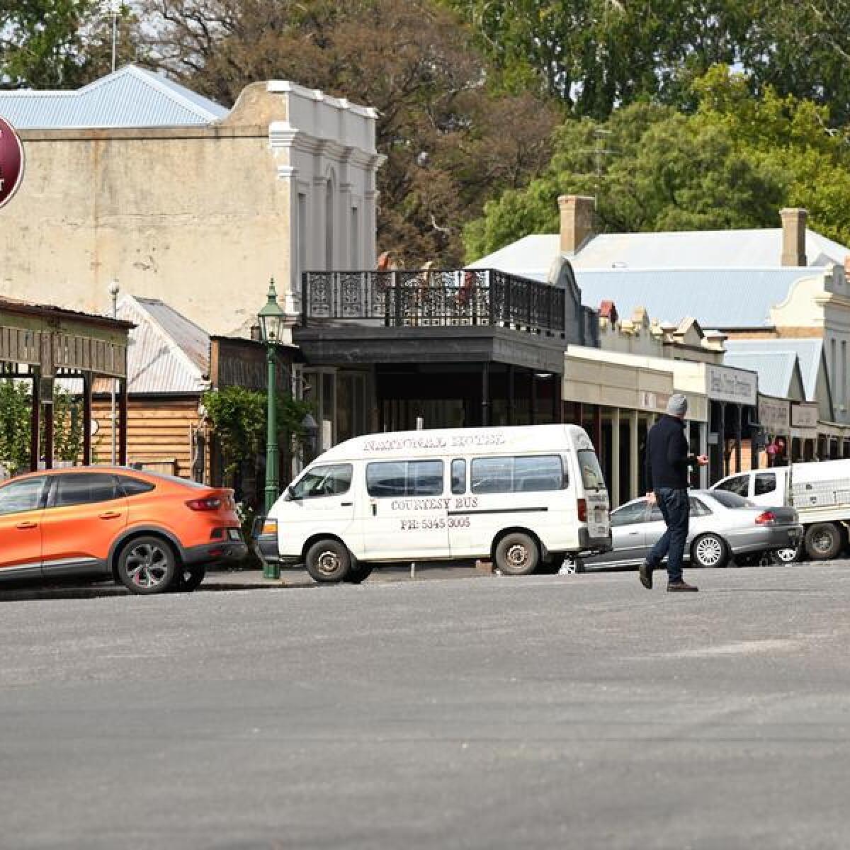 Victorian country town Clunes.