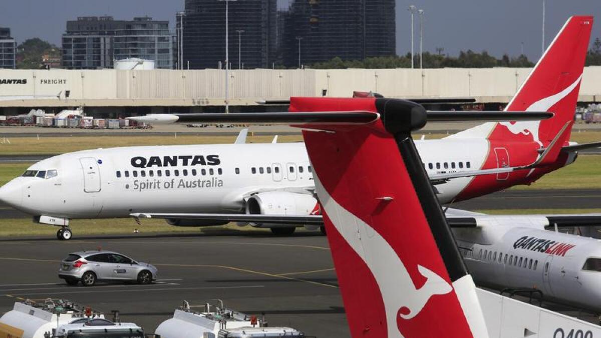 Qantas planes refuel at Melbourne airport