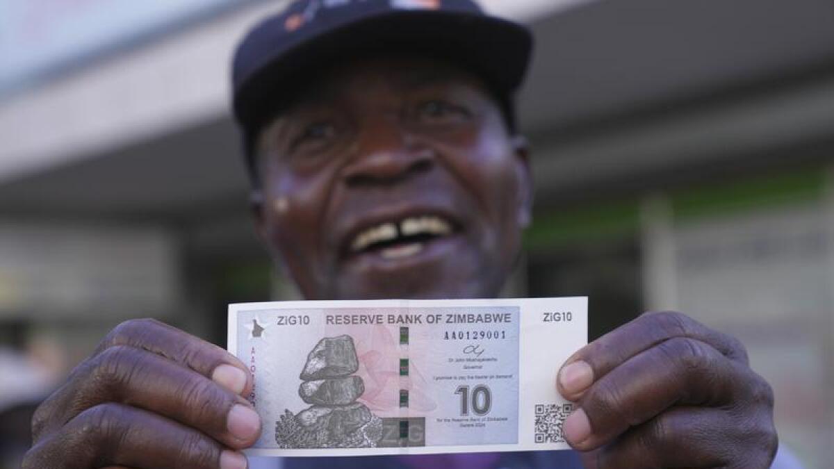 Zimbabwe currency 