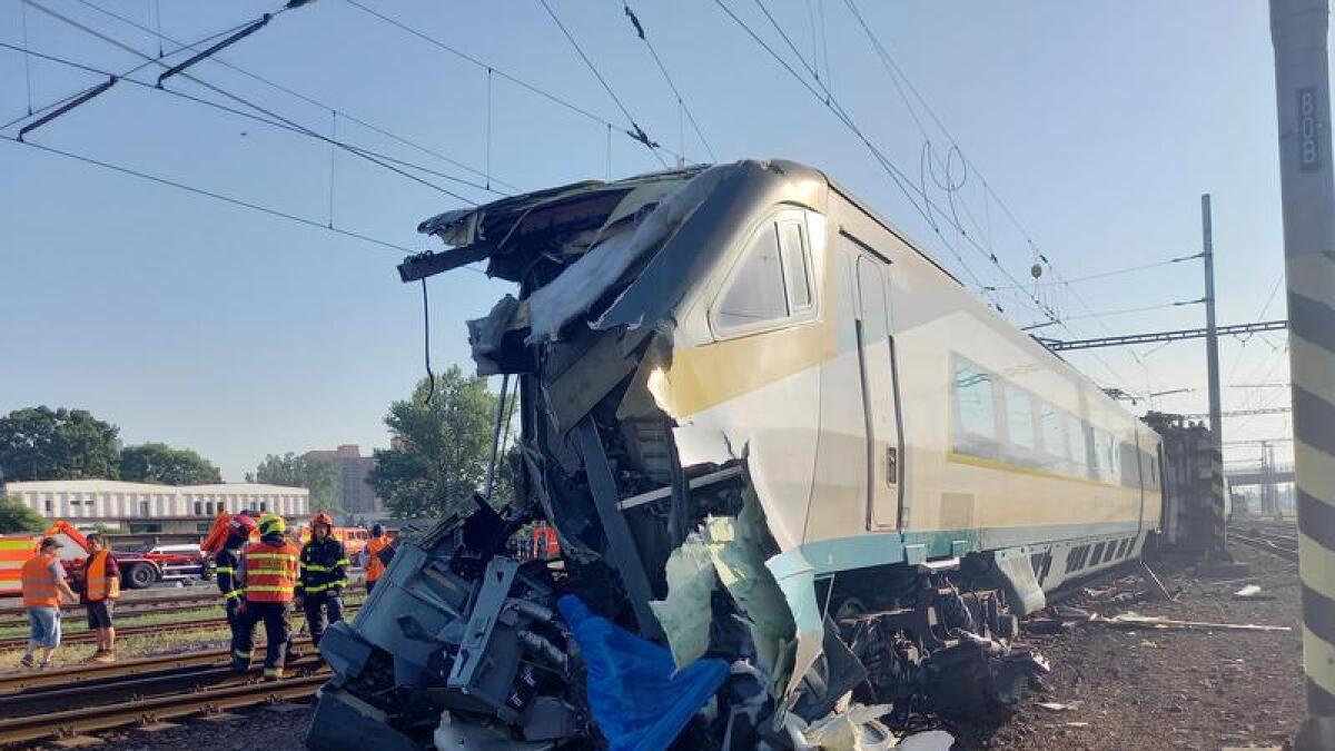 A high-speed train has crashed in the Czech Republic, killing one.