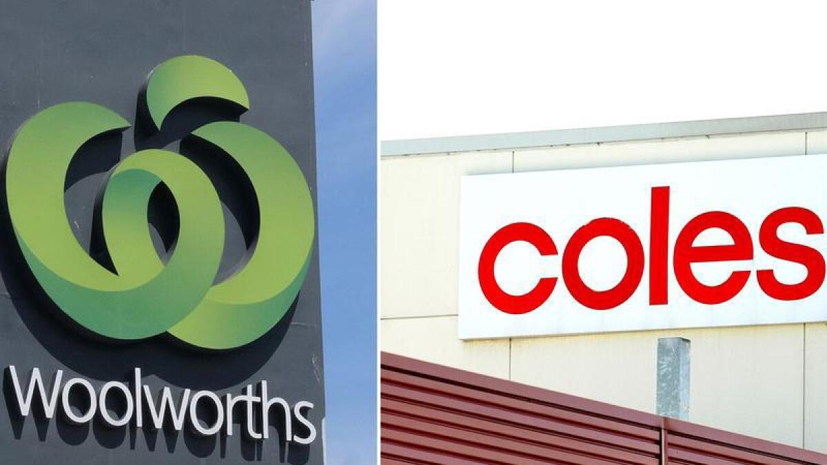 Woolwroths and Coles signage