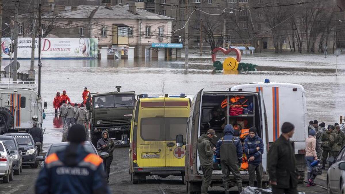 Russia flood evacuations