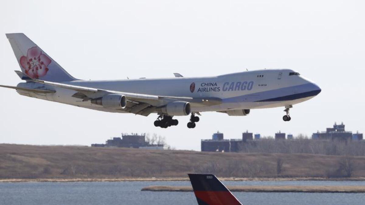 Airlines rejigged flights to the US ahead of a 5G wireless rollout.