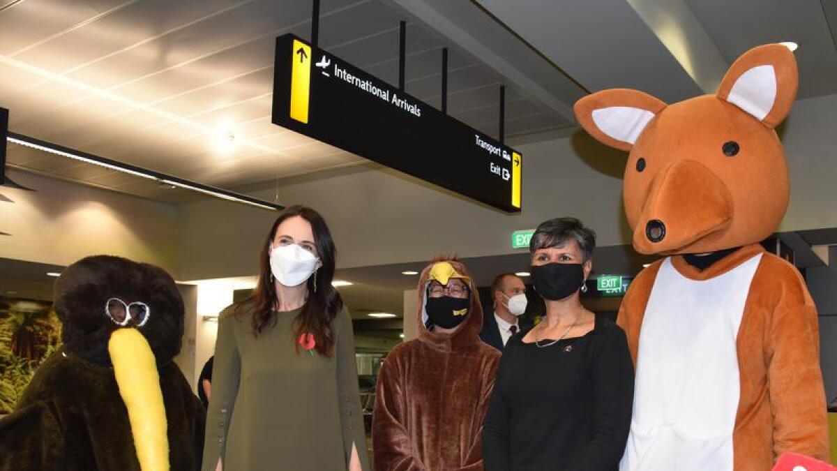 Jacinda Ardern and friends at Wellington Airport.