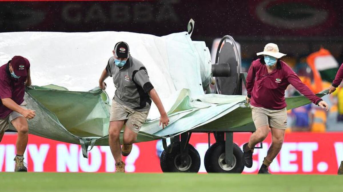 Queensland's latest Sheffield Shield fixture has been disrupted.