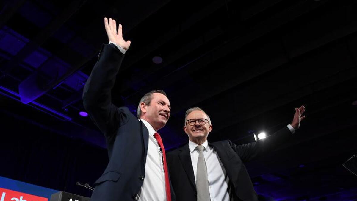 Anthony Albanese (right) and Mark McGowan
