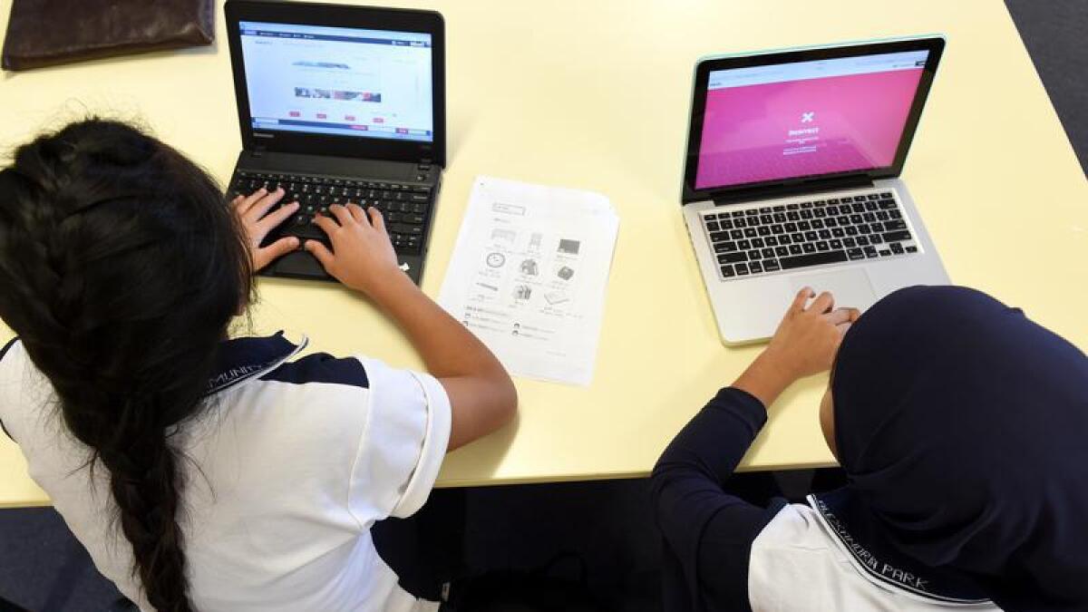 Qld children are to benefit from a $190m upgrade to school internet.