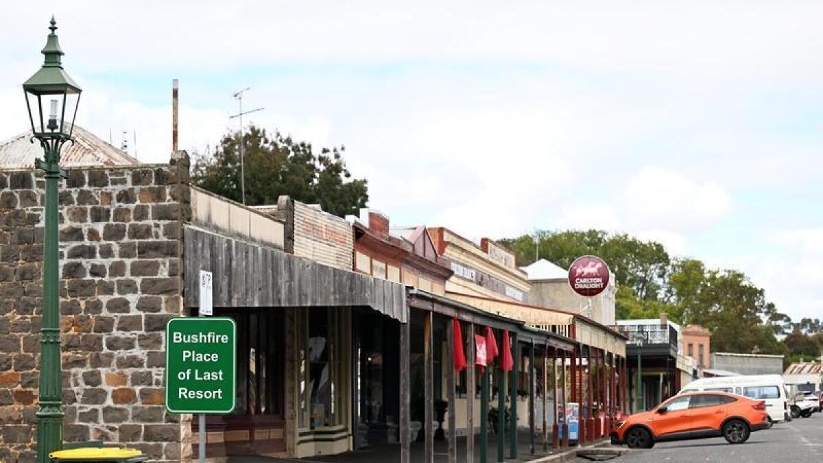 Buildings in the main street of Clunes.
