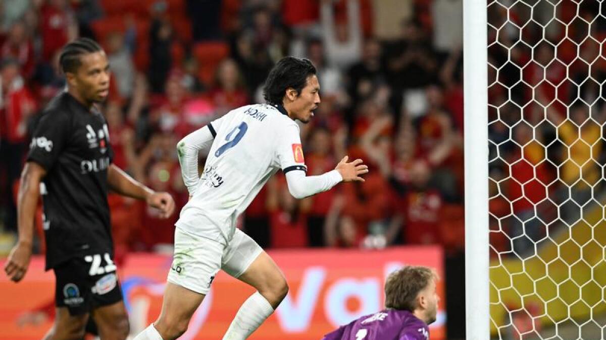 Hiroshi Ibusuki scores his first goal.