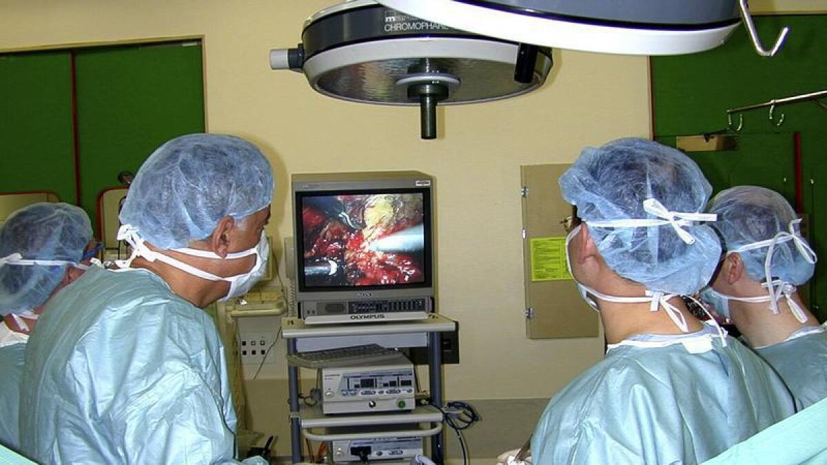 Doctors perform prostate surgery at Melbourne's Austin Hospital (file)