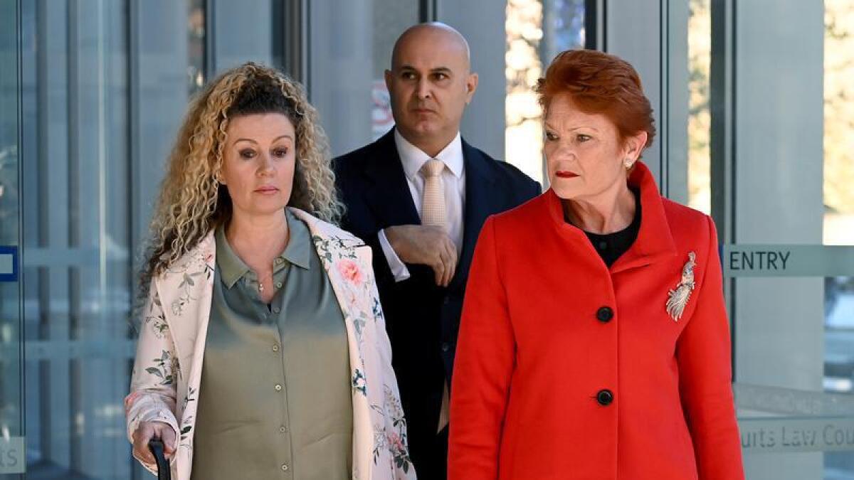 Terry Lee Vary (left) and Senator Pauline Hanson